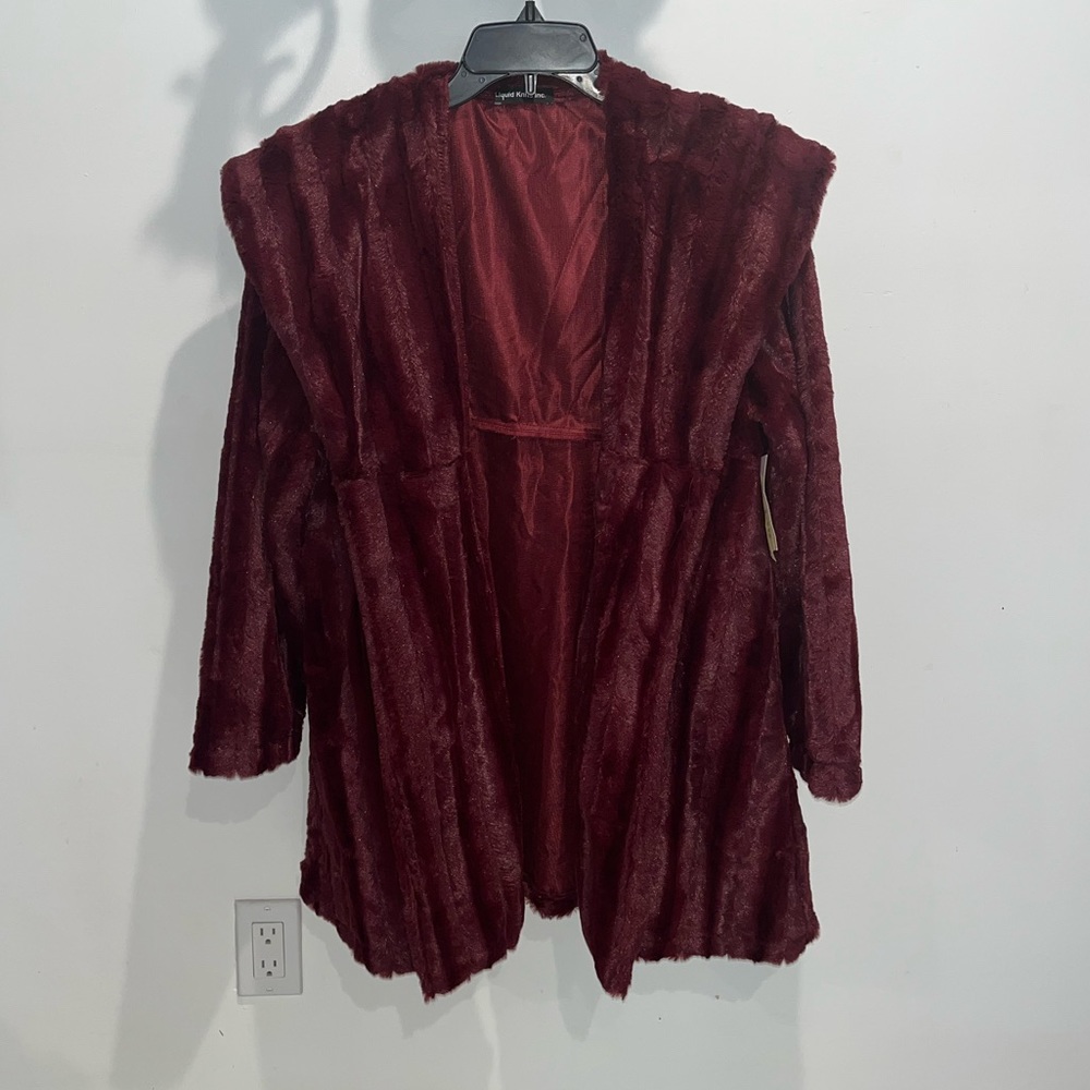 Faux fur winter coat in Burgundy